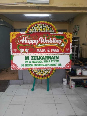 Papan Bunga di Lebakgedong